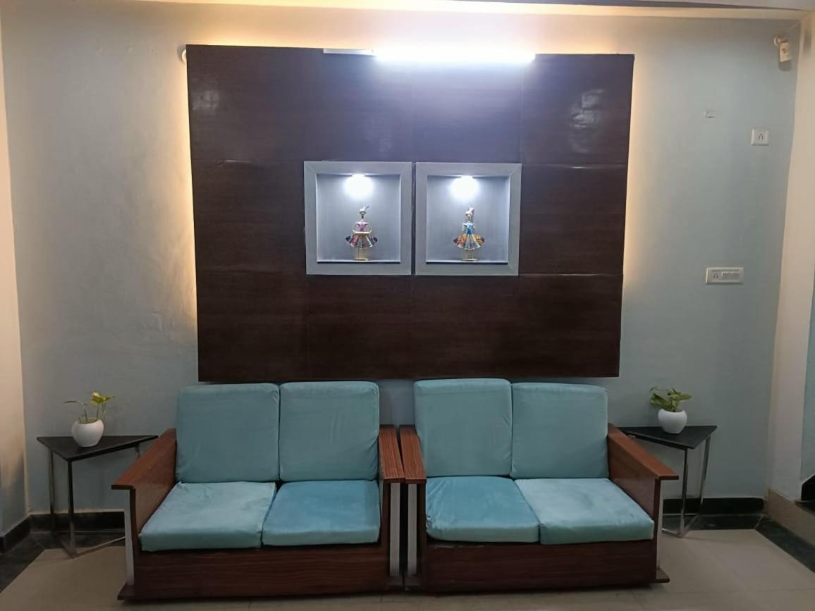 Hotel Krishna Residency Mahoba Bagian luar foto